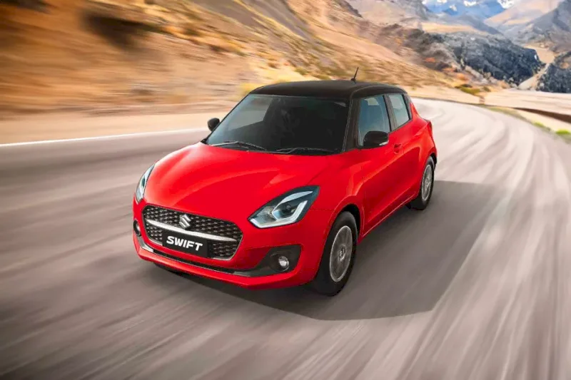 Maruti Swift 2020 model 15000 km - image 1