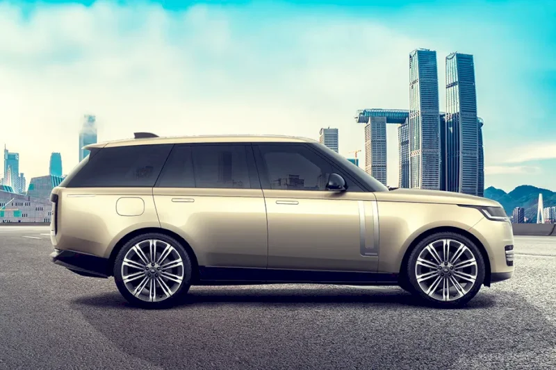 Land Rover Range Rover - image 4