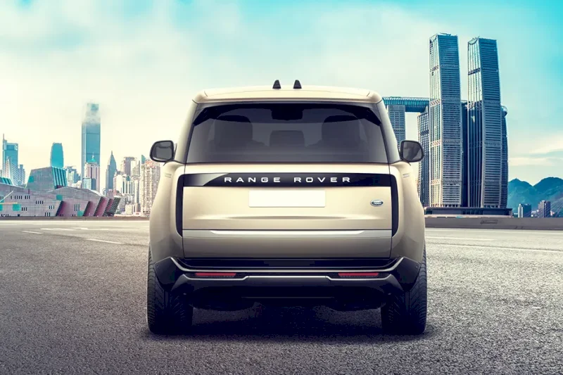 Land Rover Range Rover - image 2